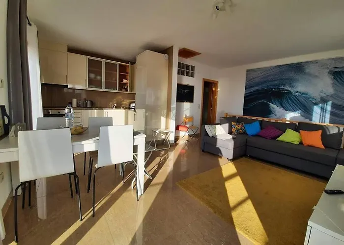 度假居 Sunflower Sea View With Magnificent Terrace In Serra Da Pescaria, - Portugal 纳扎雷