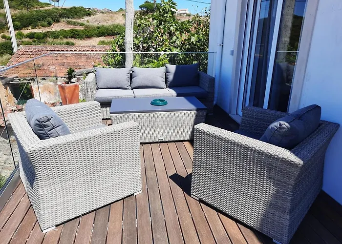 Sunflower Sea View With Magnificent Terrace In Serra Da Pescaria, - Portugal 度假居